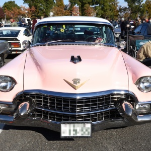 Cadillac 1947 戦前のモデルと同じカタチの1947年型キャデラック