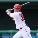 【絶望】広島・坂倉、自慢の打撃が完全沈黙で『ただの肩弱い捕手』に転落か…！かつての首位打者争いはどこへ行った！？