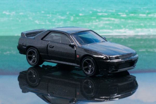1/64 ホットウィール ワイルドスピード 日産 スカイライン GTR