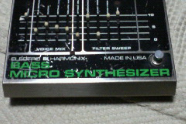 まずやってみたんです。 - Bass Micro Synthesizer まずやってみたんです。 - Bass Micro Synthesizer
