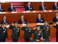 【悲報】中国軍最高幹部、粛清しすぎて習近平と他１名になってしまうｗｗｗｗｗｗ
