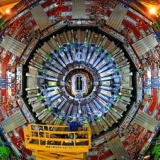 ヒッグス粒子とトップクォークの同時観測に世界で初めて成功、「質量」の起源の解明に一歩