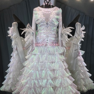 DA064プロ世界ファイナリストのデモ用白いモダンドレス : 社交ダンス