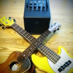 かどさんとウクレレ