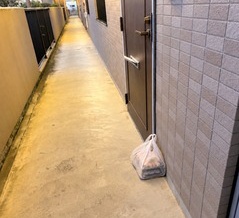 誰かが間違っている？