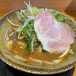 楽しく飲んで食べましょう（ﾀﾏﾆﾊｼﾘﾏｼｮｳ）