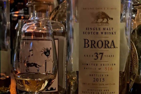【空き瓶・箱あり】ブローラ25年　PROVENANCE 　1975ー2001 Yahoo!オークション - ブローラ 25年 (1975-2001) BRORA 1975 PROVENA