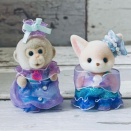 マリンな衣装がお気に入り