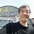 鉄人日記（『センタライズＴシャツ』でベンチプレス）