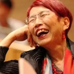 【悲報】フェミ界の重鎮・上野千鶴子さん「老人介護の充実したケア社会へ！」→ガチのマジでボロクソに叩かれる