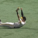 現役選手500人が選ぶ守備の達人　周東佑京が3位に！！