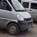 【え？】 車の上に猫がいるのをたまに見かける。ちょ、ちょっと降りてくれませんか？ → こちらの車はこんな様子です…
