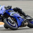 ヤマハがスーパースポーツバイク「YZF-R9 ABS」を発売 → 即日売り切れ