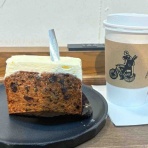 趣味の為に生きて行く。