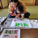 2026年3月17日　きれいな手形足形アートの作品ができました。