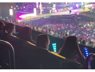 【日向坂46】ガチで楽しんでる関係者席、よく見ると...【16thひなた坂LIVE】