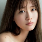 【画像】めるる（生見愛瑠）とかいうタレント、とんでもなく可愛いと話題に