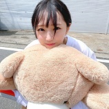 『[イコラブ] 野口衣織「くまとの戯れ…ひなたぼっこ気持ちよかったよ」』の画像