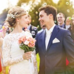 結婚式の参加お断りが相次いで人が信じられなくなった…