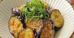 【なす1袋で作れる】火を使わない副菜から主菜まで。忙しい日にも助かるレシピ5選
