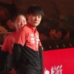 【動画】日本の張本智和、抗議の仁王立ち　中国大会の選手紹介で差別的な無視　公益財団法人日本卓球協会「・・・」