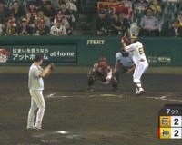 【阪神】7回裏 中谷、代打で第６号勝ち越しソロホームラン！！