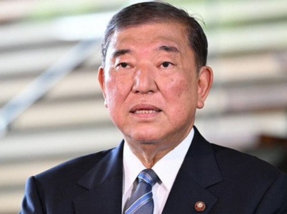 【超速報】石破首相、8月末までに退陣表明の意向！！！