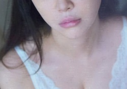 【画像】堀未央奈の最新写真集、顔とバストが・・・(画像あり)