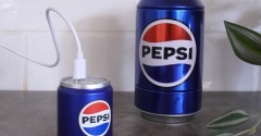 え、これ充電器!? 本物そっくり「PEPSI缶」から出てきたものにびっくり！［PR］