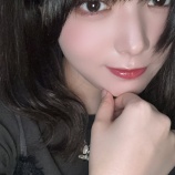 『[ニアジョイ] 怜音ちゃん、ノーコメ顔面だけで万バズ』の画像