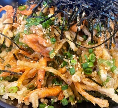 今日の料理もボリューム過多！北斗市七重浜「お食事処 のとや」