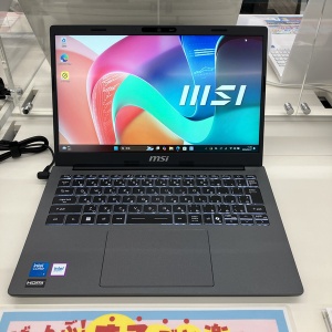 湾曲大画面！没入感の高いモニタ入荷！ : パワーデポ探検隊-弘前店