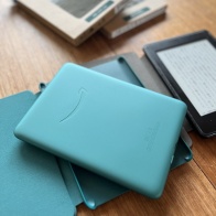 Kindle Paperwhite シグネチャーエディション