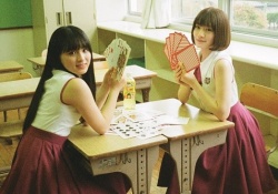 【衝撃】大園桃子、”ノースリーブ”姿で振り向く表情がぐうかわｗｗｗ