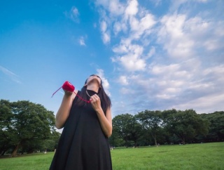 【DV男への対処法】結婚して気づいたんだけど夫はDV男。その日はビール瓶持って髪を引っ張り「殴るぞ！」と脅してきたので思わず○○を掴んでしまった。すると…こいつはチワワかｗｗ