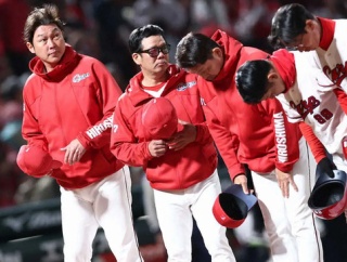 カープ新井監督が〝休養〟する可能性はない説。