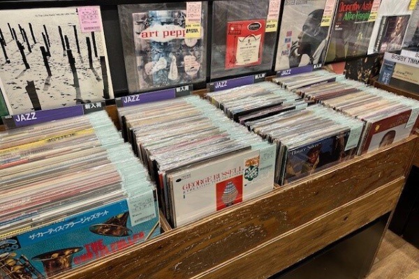 CD・レコード 販売/買取 ディスクユニオン大阪店 - 2025/01