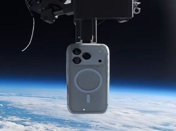 「最強のiPhoneケース作った。成層圏(約3万メートル)から落としても壊れんはずや」→マジで試した結果・・・