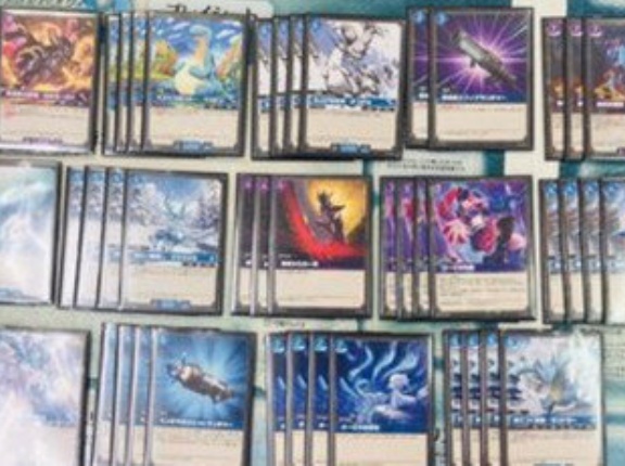 パルワールドカードゲーム人気すぎて公認大会に3人も集まってしまう