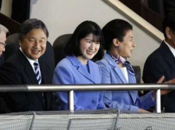 【悲報】WBC日本代表選手、天皇ご一家へ不敬すぎる◯◯をしてしまい炎上