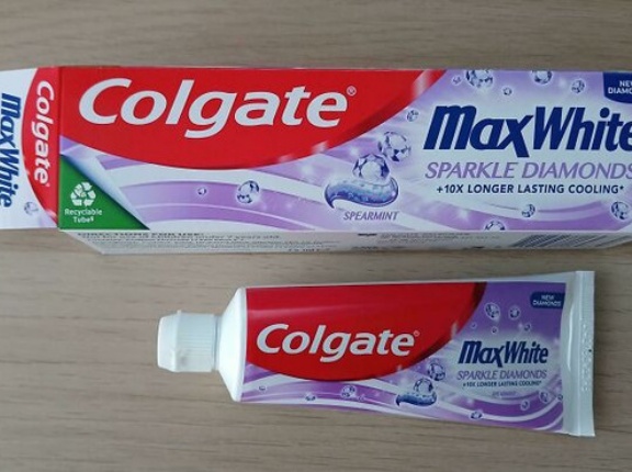 外国人「詐欺だと感じた商品パッケージをまた見せていくｗｗｗｗ」