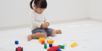 支援センターや親子の集まりには参加しているけど、家を行き来するほどの友達ができずに不安です。