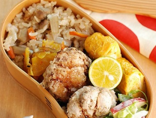 ダブル鶏弁当【期間限定ポイント】