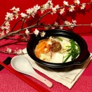 【新商品】レンジで簡単。ローソンの1/2日分の野菜が摂れるごま豆乳担々鍋で味わう“やさしい辛み。