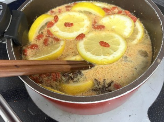 【画像】ワイ、クラフトコーラを作る