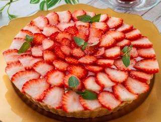 【今、話題のクリスマスレシピ】「見た目100点！」「子どもが飛んで喜んだ！」おうちで作れる☆映えスイーツ3選