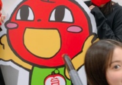 【乃木坂46】あの『りんご』ってキャラ名付いてるんか？？？