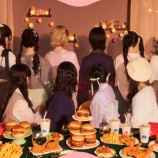 『[ノイミー] 指原莉乃P「だれだろう！！！！？？？？！？毎日食べます！いや、食べモス！！！」』の画像