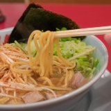 【画像】かまいたち濱家「ラーメンの麺をカタめで頼んでる奴はカッコつけたいだけ」⇒