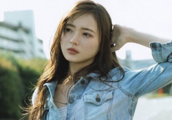 【梅澤美波】綺麗なお姉さんのおヘソは好きですか？？？【画像】